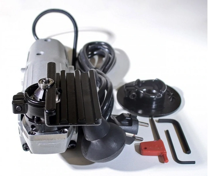 Přenosný odhrotovací stroj (230V) VCF-600