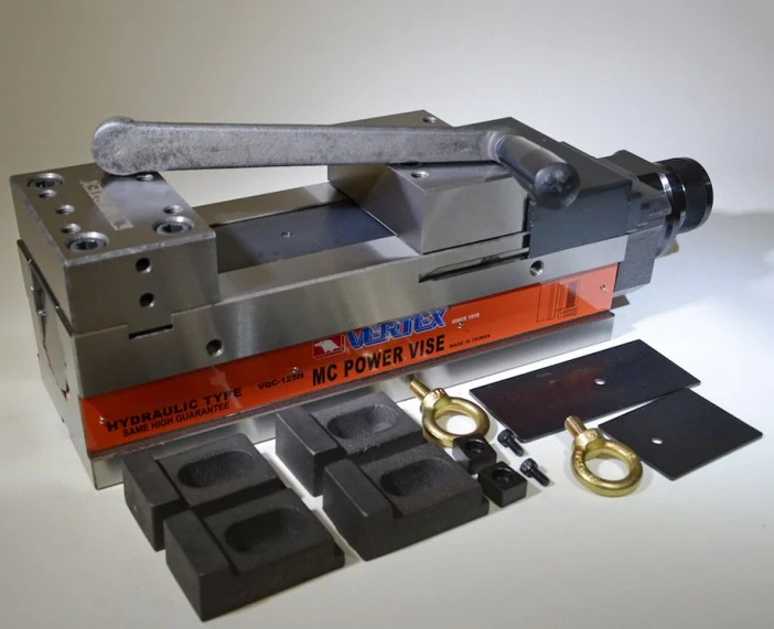 MC hydraulický svěrák, 125 / 205 mm (VQC-125H) VERTEX