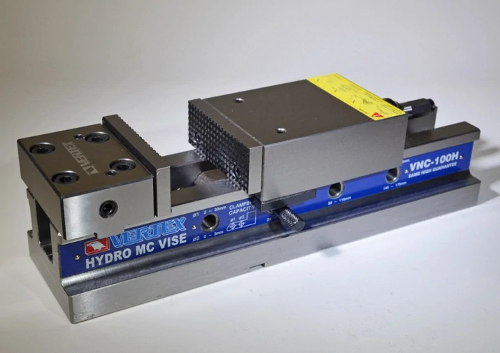 Hydraulický strojní svěrák VNC-100H