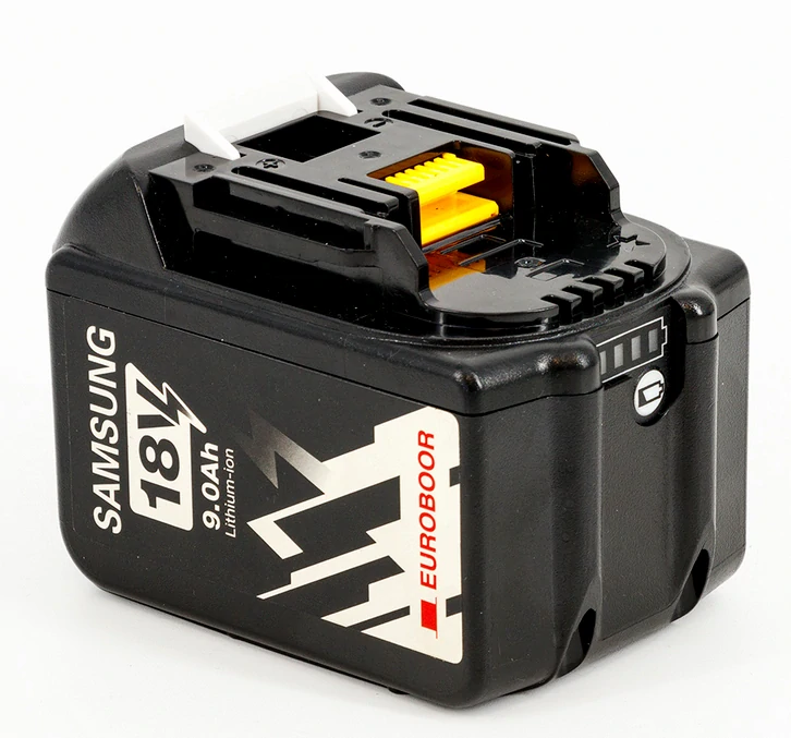 AKU magnetická vrtačka EBM 36 mm s dvěma 9Ah bateriemi a nabíječkou