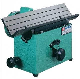 Odhrotovací stroj VCF-500